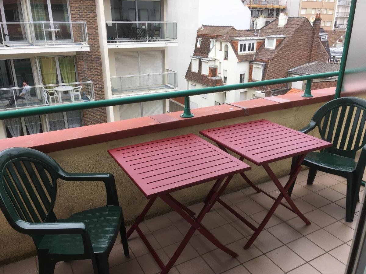 Duplex T4 Idealement Situe Entre La Place Du Marche Et Le Bord De Mer Le Touquet ภายนอก รูปภาพ