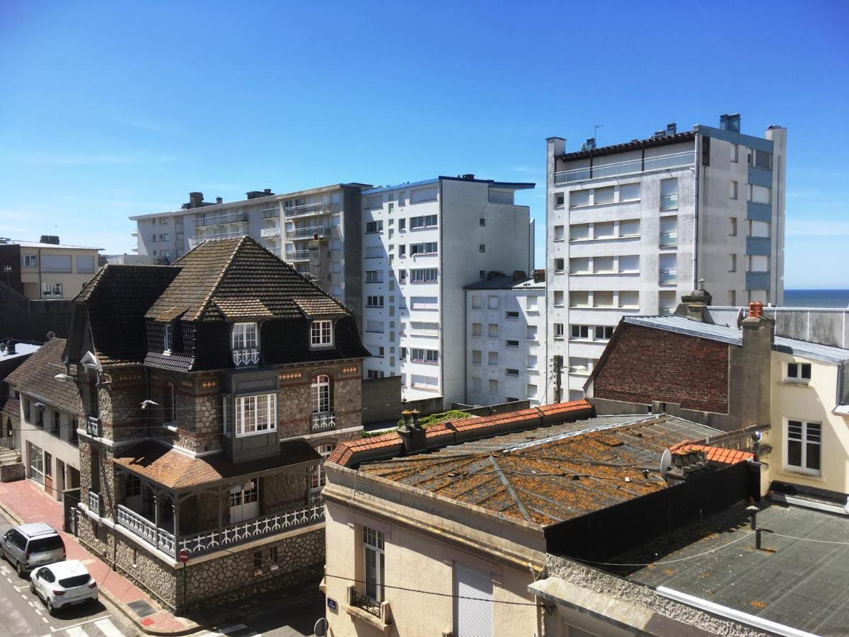 Duplex T4 Idealement Situe Entre La Place Du Marche Et Le Bord De Mer Le Touquet ภายนอก รูปภาพ